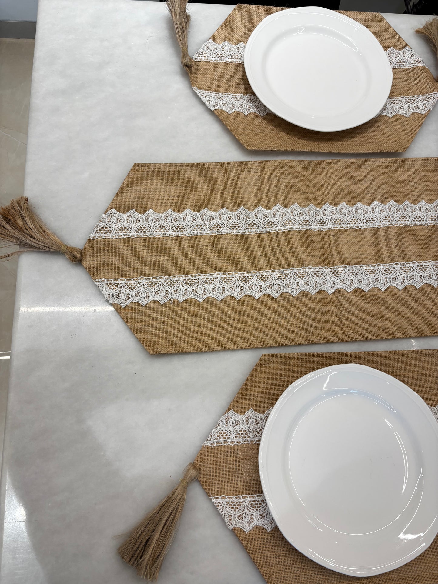 Rustic Lace Jute Table Runner & Placemats Set