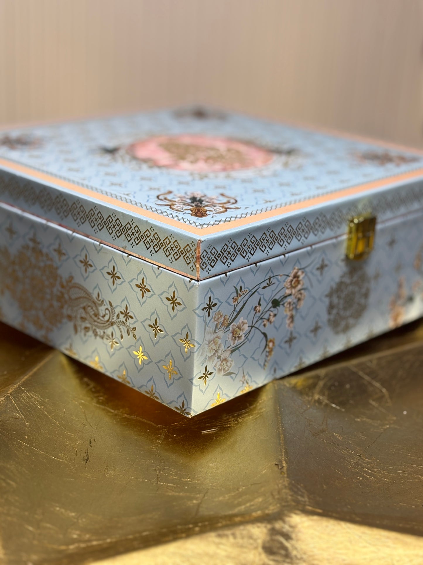 The Blush Royale Gift Box