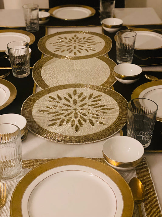 White & Gold Table Runner - Elegant Decorative Table Runner