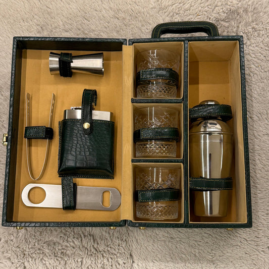 The Gentlemans's Reserve Bar Box Large