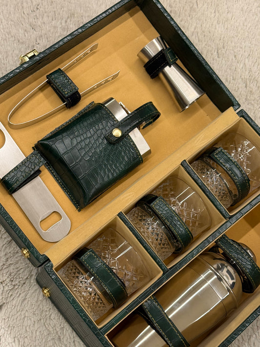 The Gentlemans's Reserve Bar Box Large