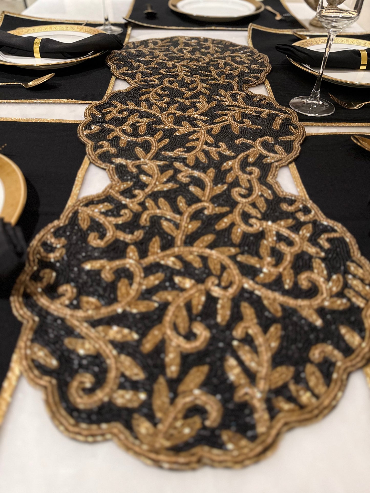 Circular Black & Gold Table Runner - Round Table Luxury Runner