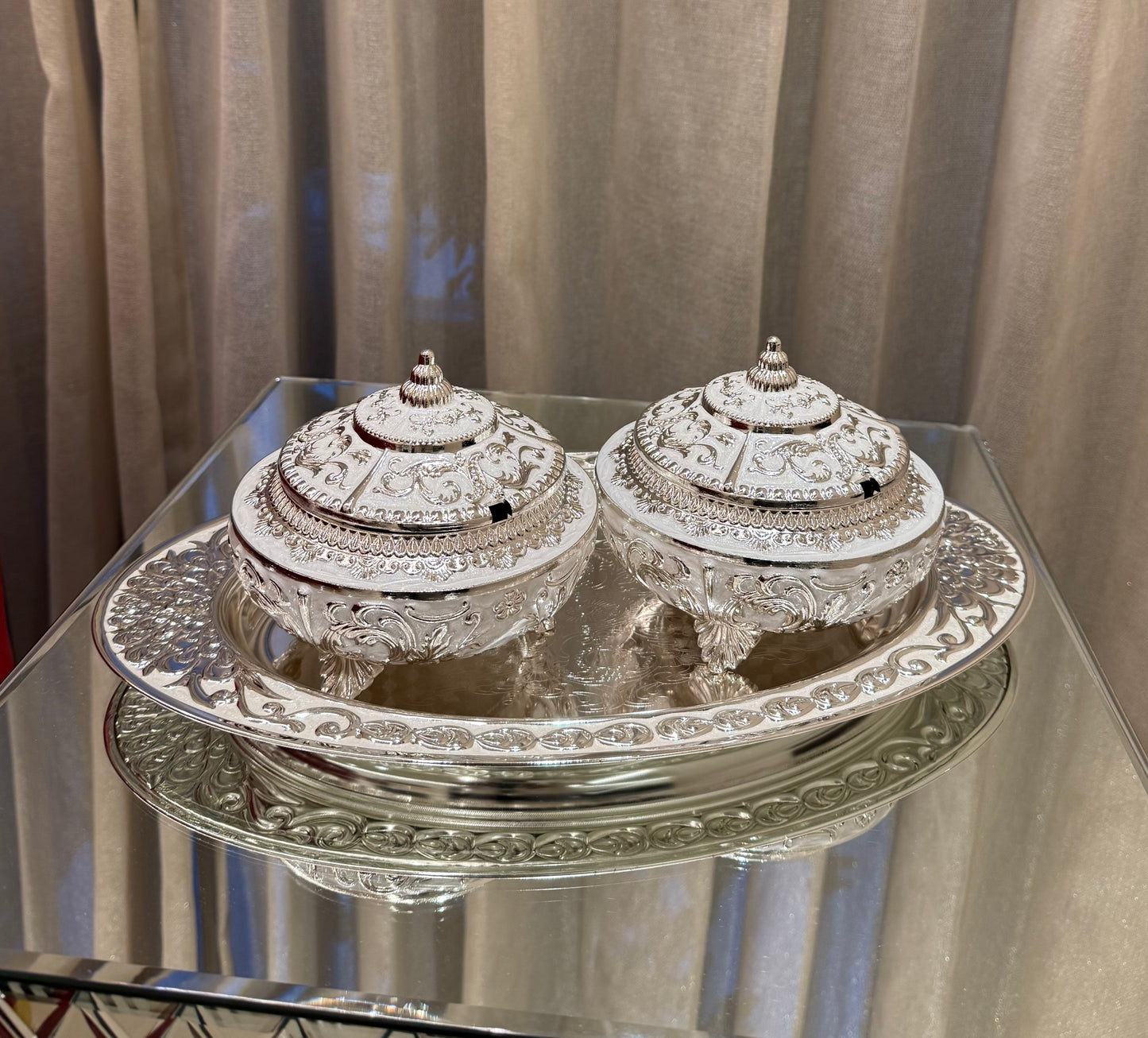 Heritage Mukhwas/Dryfruit Set - White