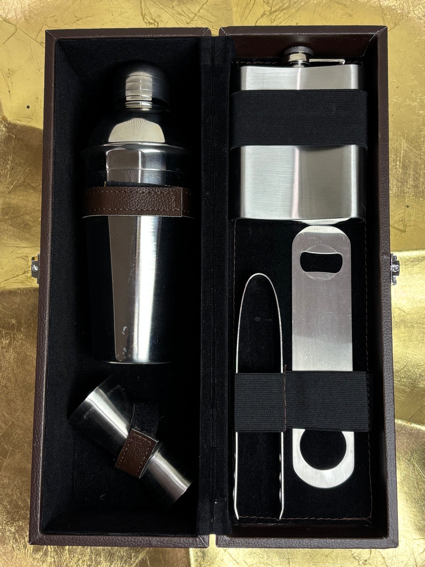 The Gentlemans's Reserve Bar Box